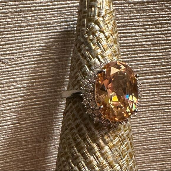 💗💗NEW💗💗WOW!BEAUTY 11CT ROUND MORGANITE RING W CZ DIAMONDS CIRCLING OUTSIDE - Picture 1 of 12